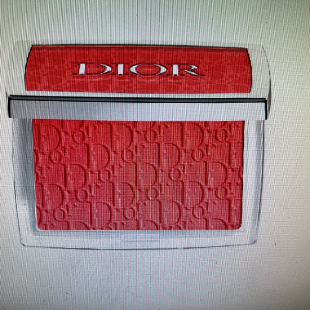 DIOR ROSY GLOW BLUSH IN 015 CHERRY NWT! - Picture 3 of 4